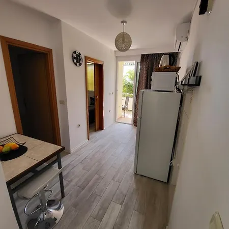 Luce Apartman Makarska