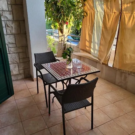 Apartman Luce *