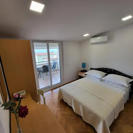 Apartman Luce *