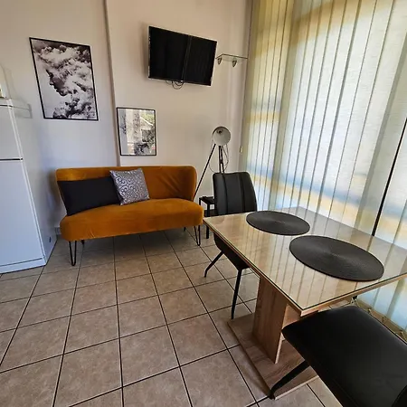 Luce Apartman Makarska