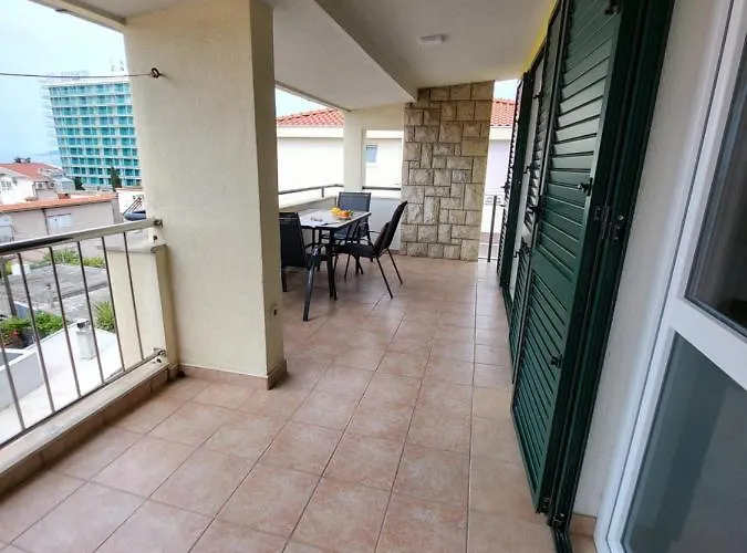 Luce Апартаменти